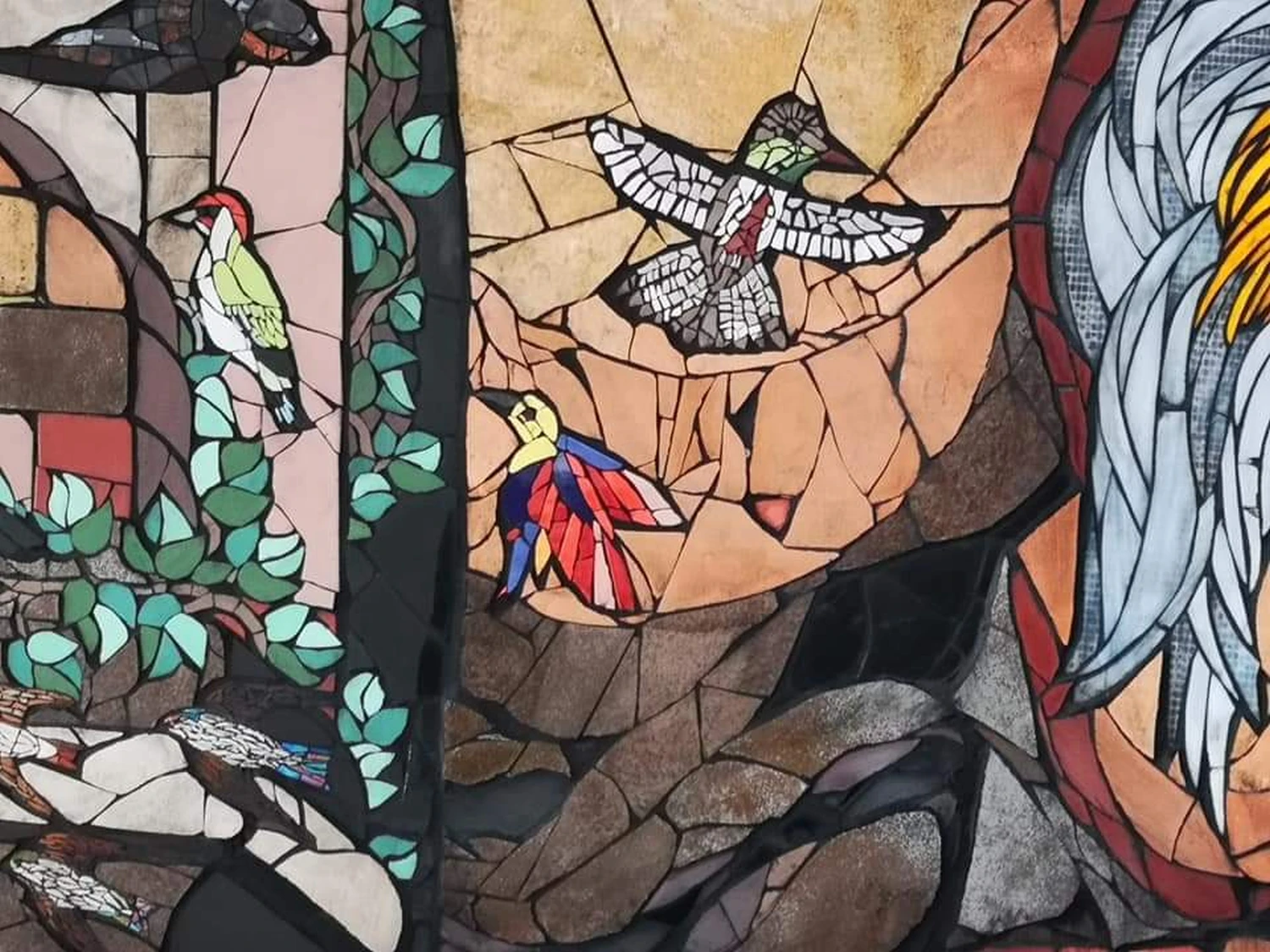 Natlie Ann Löffler,Birds Mosaic art
